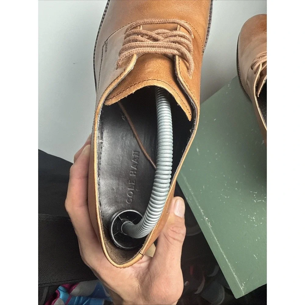 Cole Haan Men's Size 10.5 Brown Leather Oxford Pointed Preppy Dress Shoes C12204